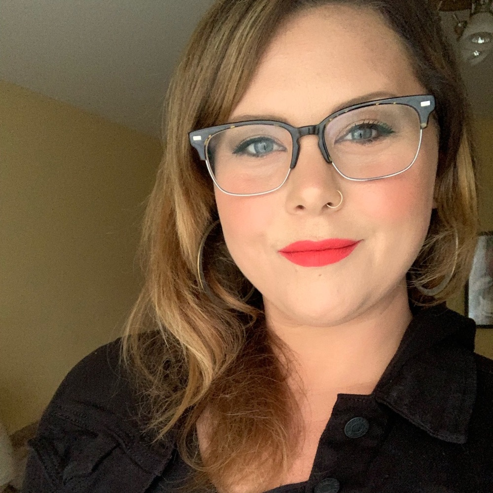 Meet your Posher, Sara